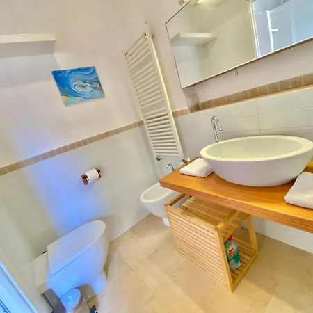 In Coorte Di Prestigio, Tra Centro, City Life E Metropolitana A Due Passi Apartment